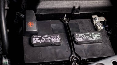 Büyük bir otomotiv meyilli bir pick up yüklü yakın çekim