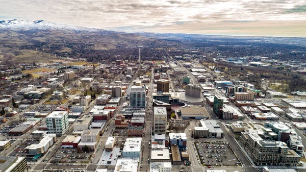 Vista aérea en el invierno de la pequeña ciudad de Boise Idaho — Foto de Stock