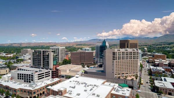 Perspectiva única del centro de Boise con vista aérea de las calles — Foto de Stock