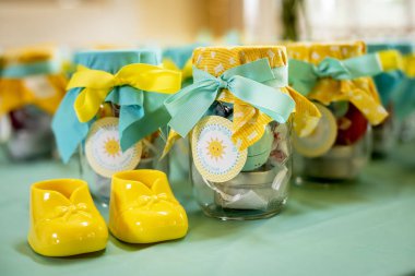 Bebek duş süslemeleri kutlamak için