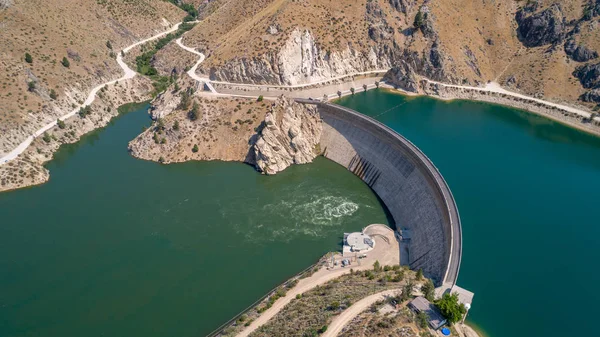 Bendungan Arrowrock di Idaho dan penuh dengan air — Stok Foto