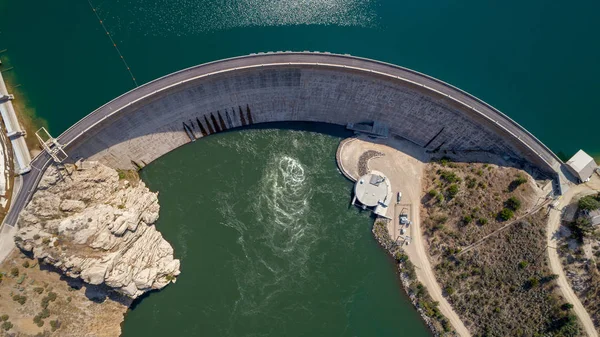 ボイシ川上から水力発電ダム — ストック写真