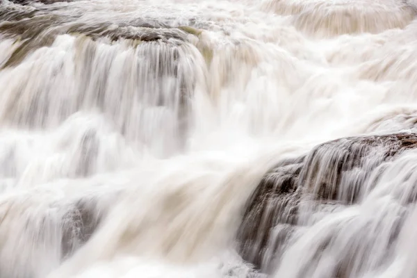 Intimní blízký pád vody v Idahu — Stock fotografie