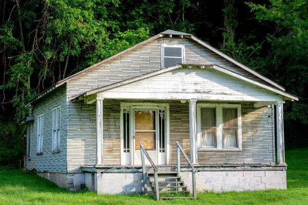 Old home that has been abandon in Alabama — Stock Photo, Image