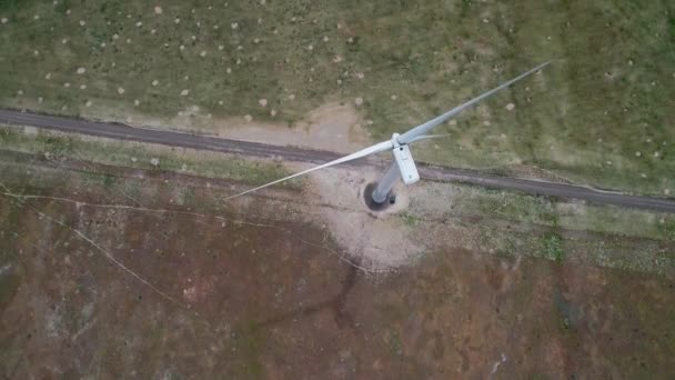 Luchtfoto Van Bovenaf Van Windturbines Die Elektriciteit Maken Wind — Stockvideo