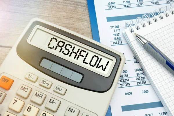 Слово Cashflow Калькуляторе Бизнес Налоговая Концепция — стоковое фото