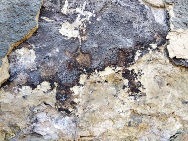 Eski kırık sıva cephe