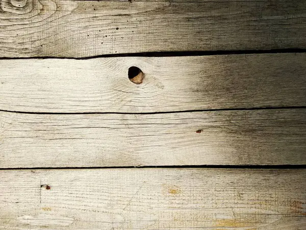 doku ile eski ahşap çit