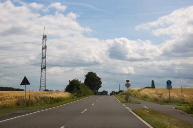 Almanya'da alanlar arasında yönlendirmek