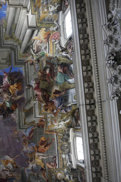 意大利罗马Loyola的Saint Ignatius教堂 Sant Ignazio Loyola 的内景 — 图库照片