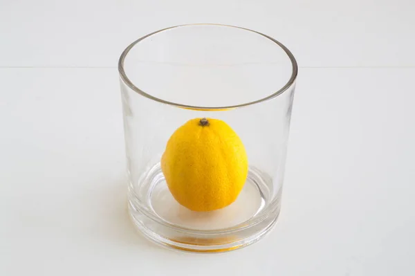 Zitronenbaum Oder Zitronensaft Projekt Kommt Darauf Wie Sie Sehen — Stockfoto