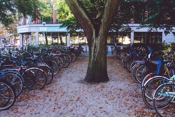 Fahrradabstellplätze Schwedischen Malmö — Stockfoto