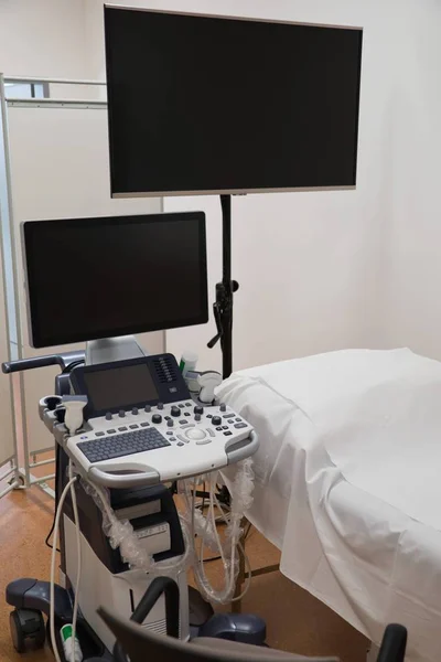 Sonography corner, ultrasonic scanning computer - real center ready for use — Stock Photo, Image