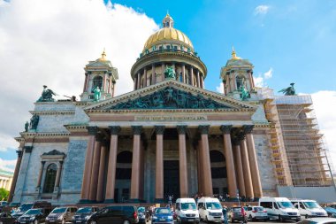 St. Petersburg, Rusya - 7 Temmuz 2019: Saint Isaac Katedrali