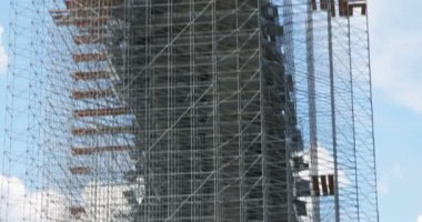 Volgograd, Rusya - 13 Temmuz 2019: Mat rodina zovyot!, Mamayev Kurgan Anıtı Yeniden Yapılandırma Altında