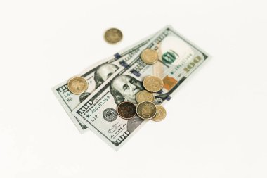 dolar ve sent beyaz zemin üzerine izole
