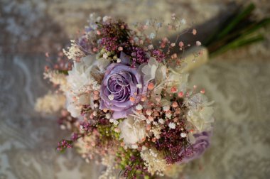 Bir buket güzel düğün çiçeği.