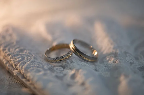 Schöne Ringe Für Hochzeiten — Stockfoto