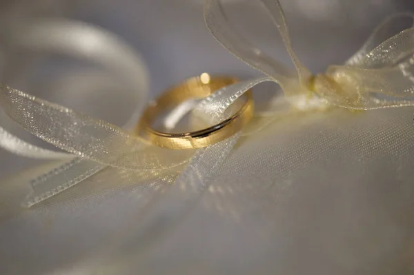 Schöne Ringe Für Hochzeiten — Stockfoto