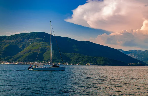 Bahía Boko Kotorska Montenegro — Foto de Stock