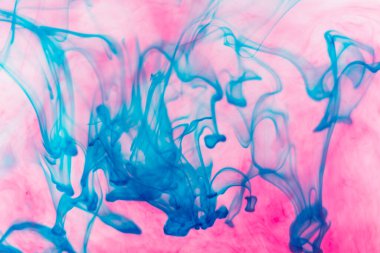 Mavi, pembe, kırmızı ve sarı mürekkepli duvar kağıdı.