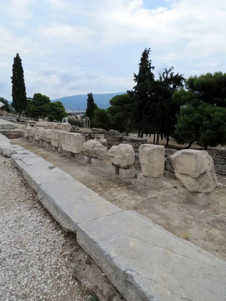 Європи Греції Афінах Дорога Акрополя Theroadside Залишки Стародавніх Споруд — стокове фото
