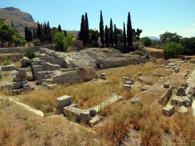 Avrupa, Yunanistan, Corinth, antik amfitiyatro surroundedby bina kalıntıları