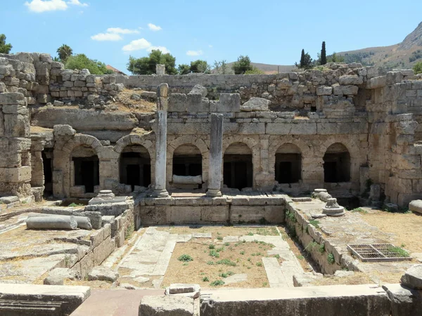 Europe Greece Corinth Remains Ancient Dwelling Swimming Pool Front View — стоковое фото