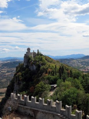 Görünüm Guata, San Marino Cumhuriyeti dan La Cesta kule