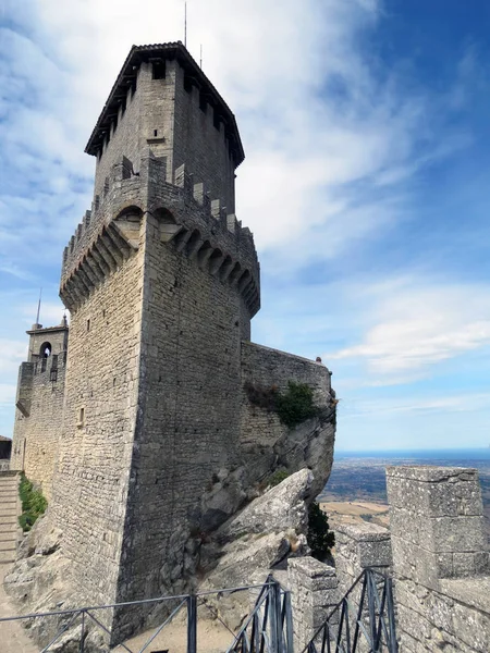 Guaita Kulesi veya Prima Torre, San Marino Cumhuriyeti                  