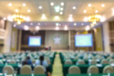 İş Bulanık Konferansı ve Konferans Salonunda Sunum.