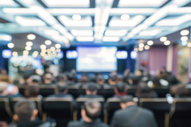 İş Bulanık Konferansı ve Konferans Salonunda Sunum.