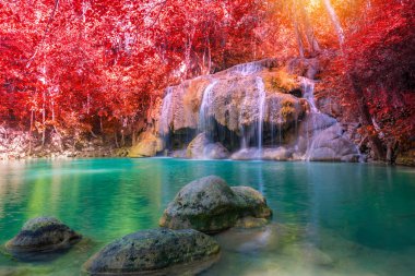 erawan şelale Milli Parkı, derin orman şelale.