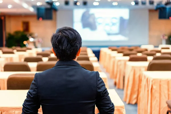 Konferens och presentation i konferenssalen — Stockfoto