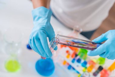 ekipman ve bilim deneyleri ile bilim adamı, laboratuar GLA