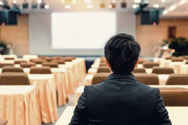 Konferens och presentation i konferenssalen — Stockfoto