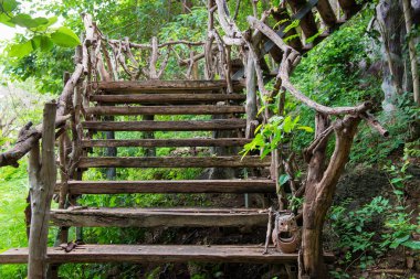 Büyülü f ahşap merdiven eğlence parkı altyapısı