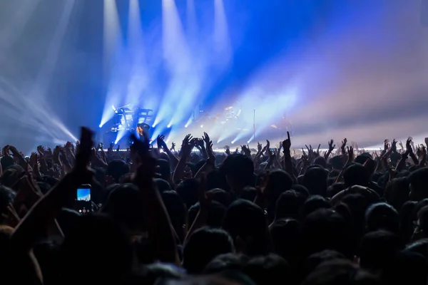 Marka Muzyczna Prezentująca Scenie Lub Koncert Live Defocus Oświetlenie Koncertu — Zdjęcie stockowe