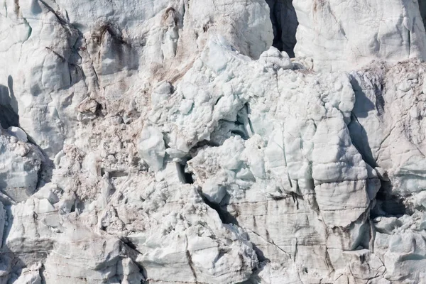 Detailansicht der Gletscherstruktur des esmarkbreen in Spitzbergen — Stockfoto