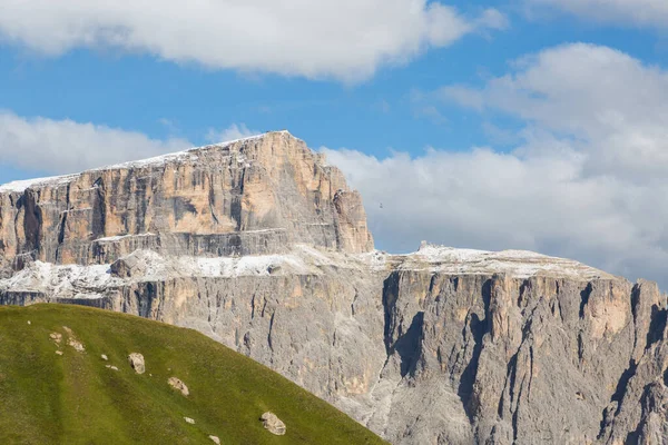 Група Селла в Унеско всесвітня спадщина Dolomites, ropeway — стокове фото