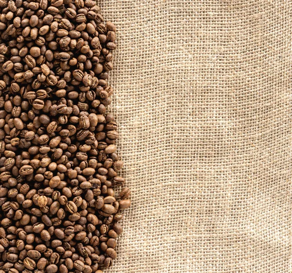 Heap Coffee Beans Put Sackcloth Top View Copy Space — Stock Photo, Image