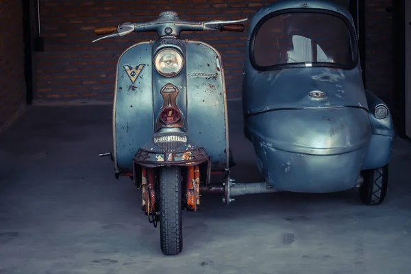 Janvier 2019 Bangkok Thaïlande ancienne moto moteur est montré dans le musée — Photo