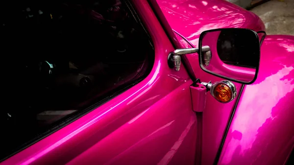 Side Mirror Window Pink Vintage Retro Vehicle Car — Stock Photo, Image