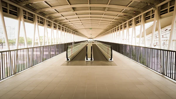 Couloir Escaliers Pont Fer Sur Rue Lever Soleil Conception Structure — Photo