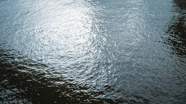 Kék Tónusok Víz Hullám Felszín Mint Háttér Tenger Felszínén Hullámok — Stock Fotó
