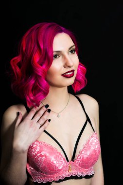 bir yılanla arsız kız