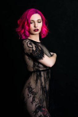 bir yılanla arsız kız