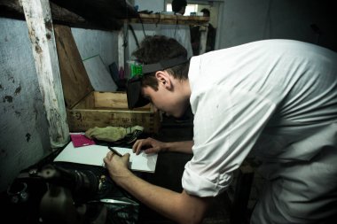 bir bilim adamı'de bir banker kıyameti