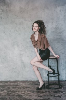 80 lerin tarzında kız