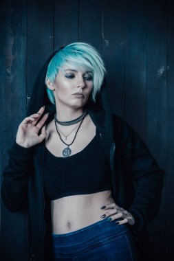 stüdyoda mistik kız